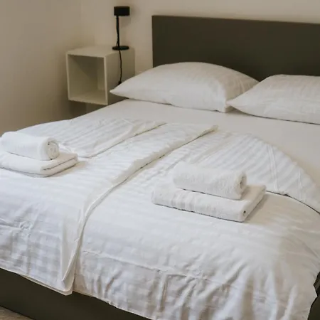 Jakova Hisa Apartman